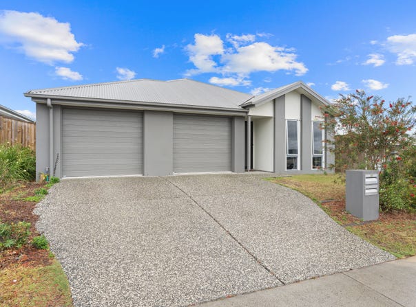 18 Magnetic Street, Morayfield, Qld 4506