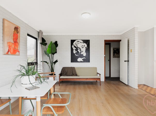 24/13 Thurlow Place, Belconnen, ACT 2617