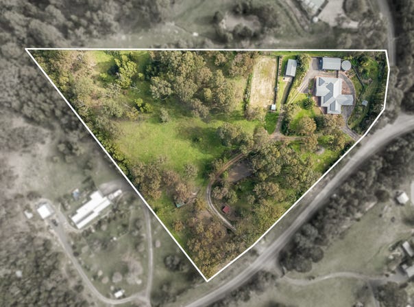 390 South Mountain Road, Upper Plenty, Vic 3756