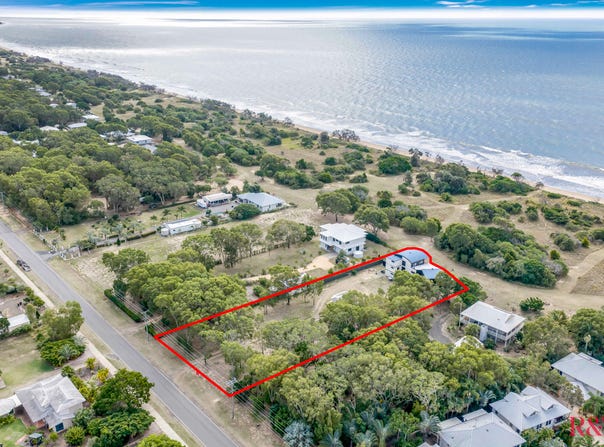 14 Sylvan Drive, Moore Park Beach, Qld 4670