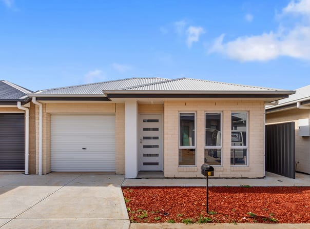 2/6 O'connell Street, Salisbury Downs, SA 5108