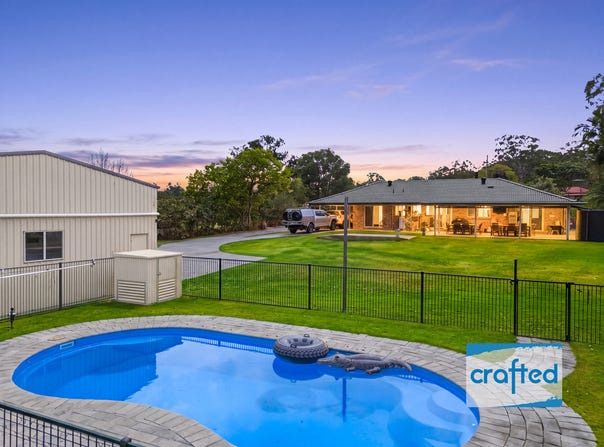 35 Chloe Drive, Munruben, Qld 4125