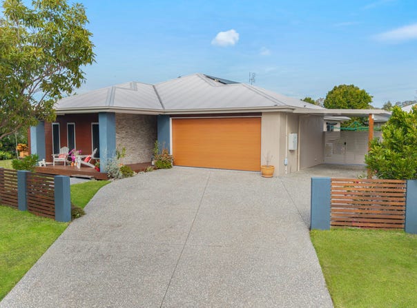 3 Macintyre Crescent, Pelican Waters, Qld 4551