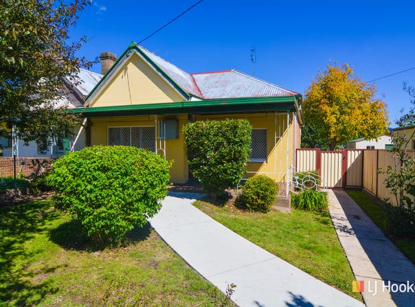 10 Albert Street, Lithgow, NSW 2790