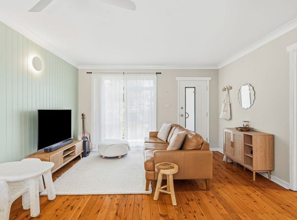 2/112 Elsiemer Street, Toowoon Bay, NSW 2261