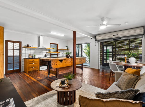 41A Bellevue Parade, Lota, Qld 4179