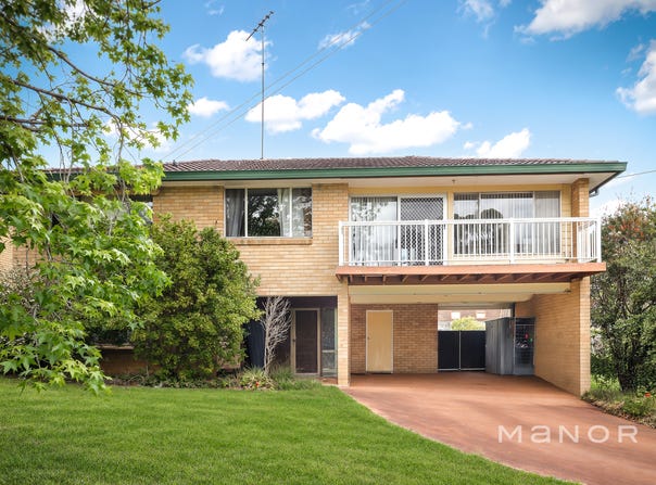 4 Lowanna Avenue, Baulkham Hills, NSW 2153