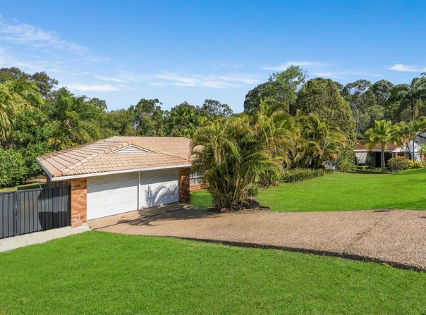 30 Kosciusko Crescent, Southport, Qld 4215