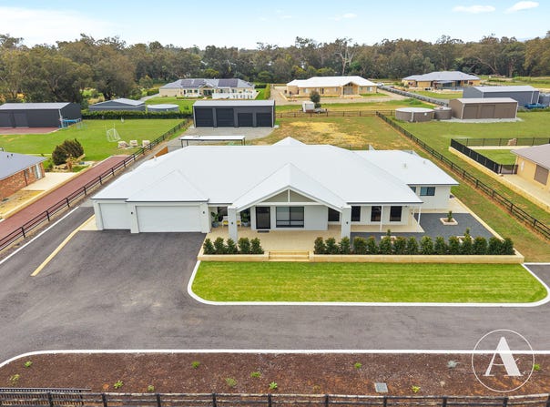 15 Redzel Place, Darling Downs, WA 6122