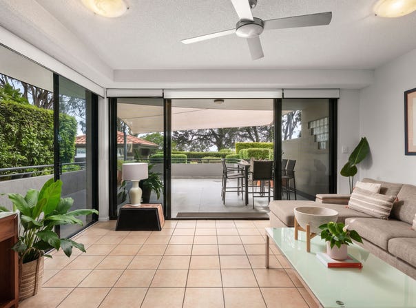 1/24 Picnic Point Esplanade, Maroochydore, Qld 4558