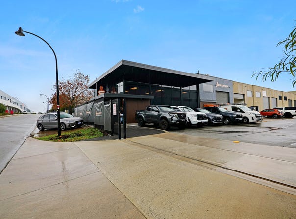 8/27 Caloundra Road, Clarkson, WA 6030