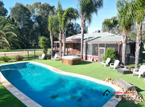52 Sheehan Rd, Koonoomoo, Vic 3644