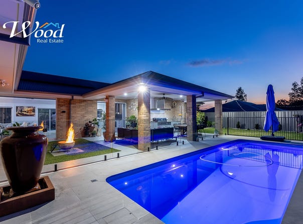 14 Yorkshire Rd, Thurgoona, NSW 2640