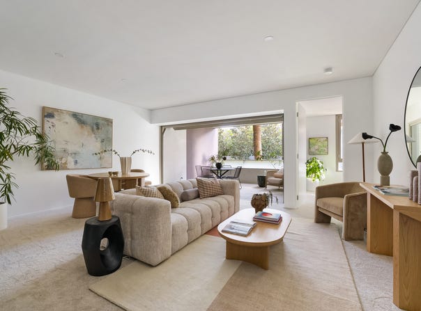 2204/4 Sterling Circuit, Camperdown, NSW 2050