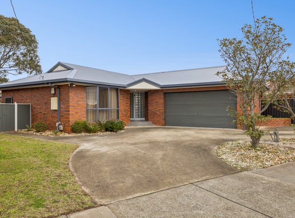 104 Wattle Avenue, Werribee, Vic 3030