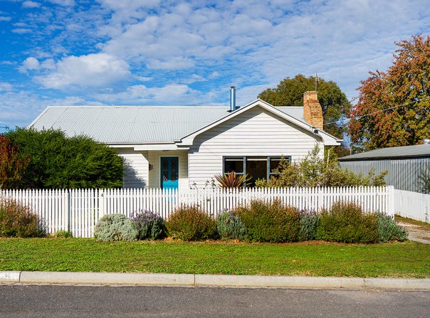 4 Silver Street, Campbells Creek, Vic 3451