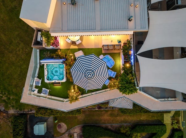 3/2 Havana Way, Paradise Point, Qld 4216