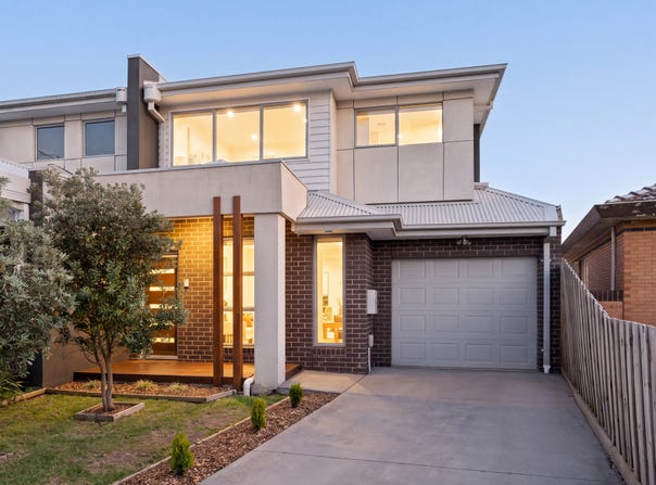 1/12 Stapley Crescent, Altona North, Vic 3025
