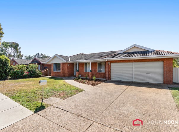 35 Lansdowne Avenue, Lake Albert, NSW 2650