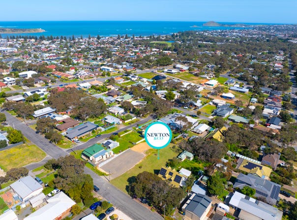 17 Keithalan Avenue, Victor Harbor, SA 5211