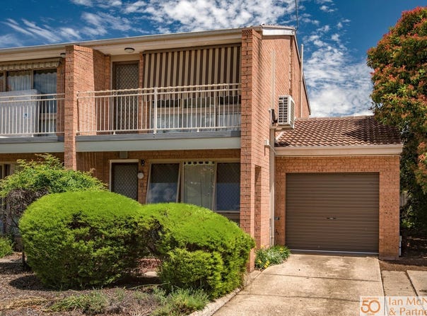 11/11 Donald Road, Queanbeyan, NSW 2620