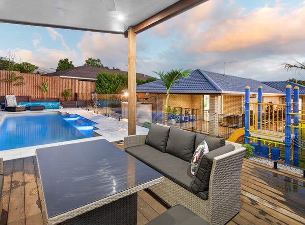 6 Hanover Drive, Pimpama, Qld 4209