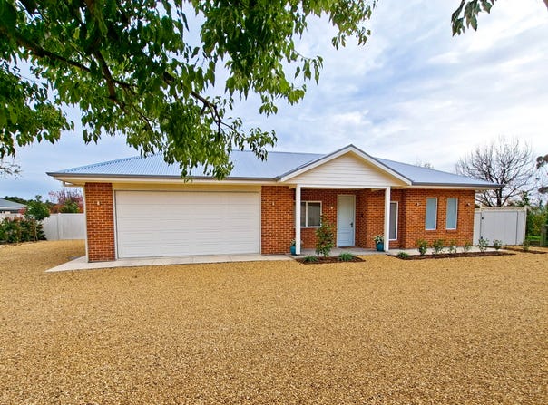 36C Lookout Drive, Murray Bridge East, SA 5253