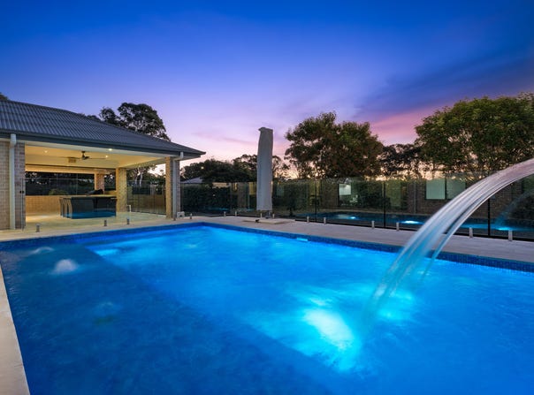 22 Twin Creeks Drive, Luddenham, NSW 2745