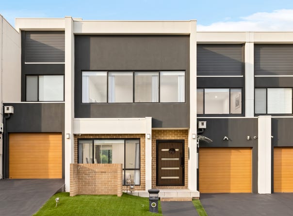 10 Denise Crescent (GRANTHAM FARM), Riverstone, NSW 2765