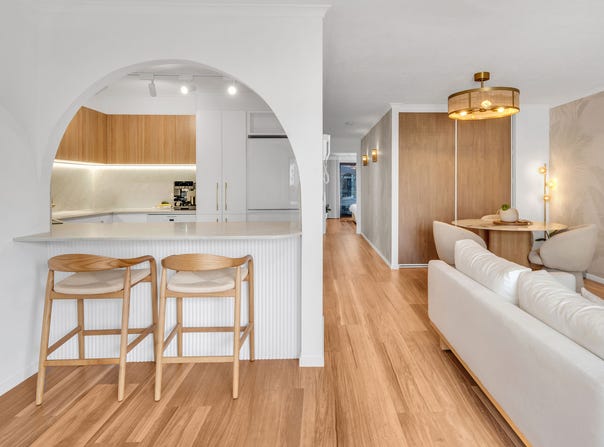 17/22 Second Avenue, Broadbeach, Qld 4218