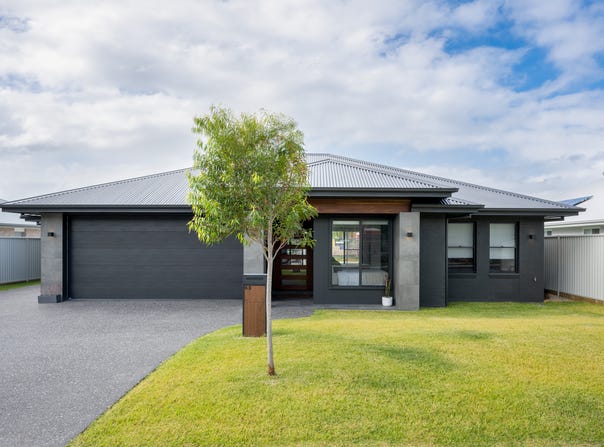 63 Mangrove View, Moonee Beach, NSW 2450