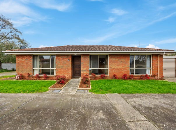 2/110 Campbells Crescent, Redan, Vic 3350