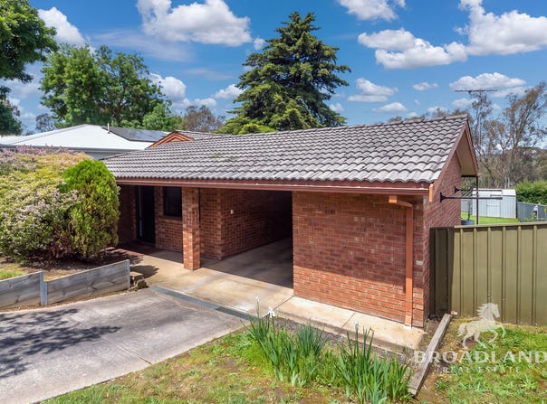 24 Caledonia Avenue, Woodside, SA 5244
