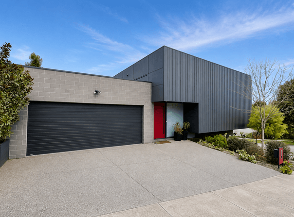 2 Meltham Avenue, Highton, Vic 3216