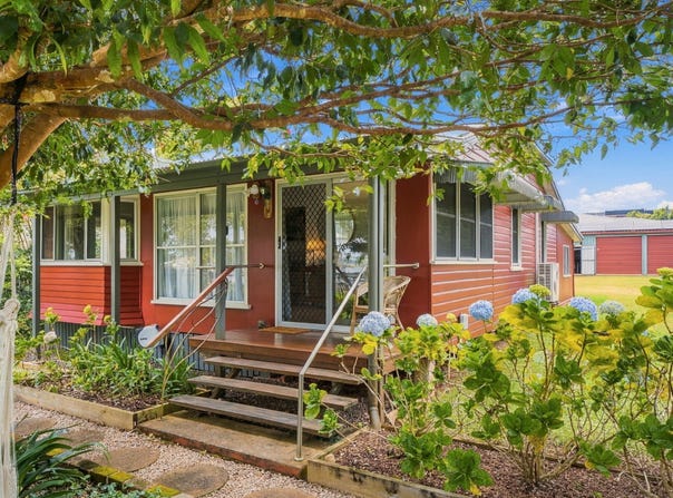 10 Beatrice Street, Atherton, Qld 4883