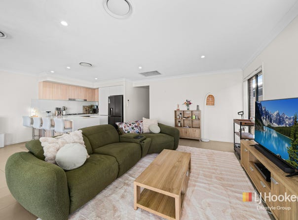 37 Cain Avenue, Gregory Hills, NSW 2557