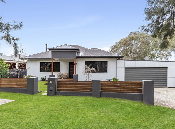 32 Orlando Street, Eaglehawk, Vic 3556