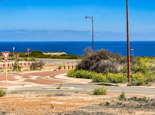 13 Amber Vista, Kalbarri, WA 6536
