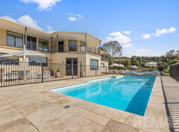 62 Riverview Drive, Moorong, NSW 2650