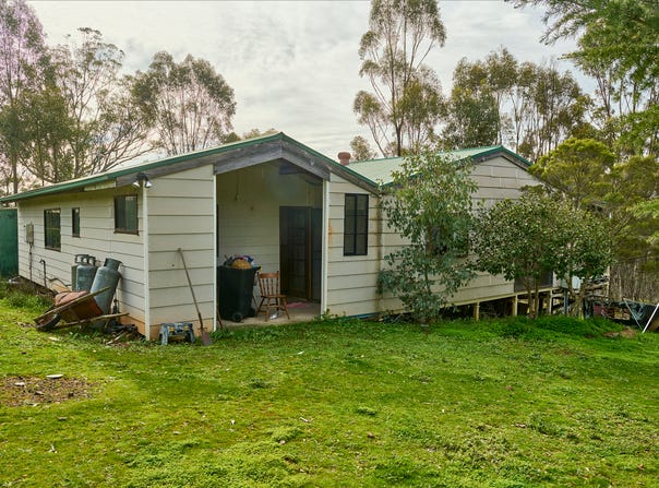 63 Gordons Drive, Heathcote, Vic 3523