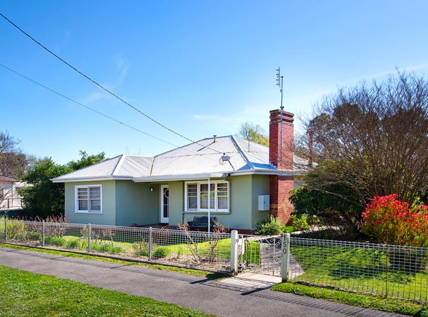 150 Main Road, Chewton, Vic 3451