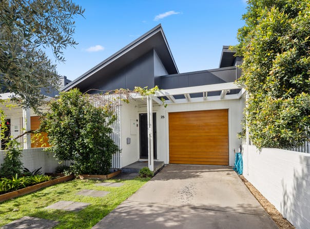 25 John Shaw Close, South West Rocks, NSW 2431