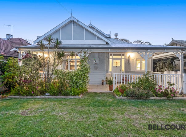 17 Collins Street, Kensington, WA 6151