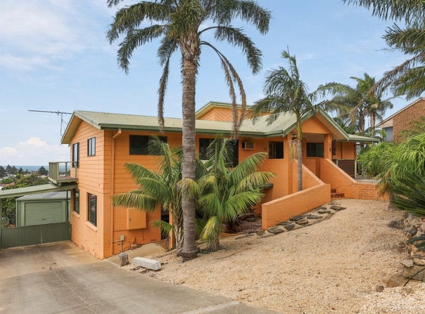 12 Clive Avenue, Encounter Bay, SA 5211