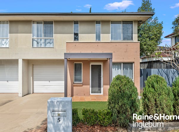 5 Neva Street, Glenfield, NSW 2167