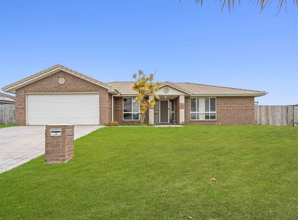 3 Peat Court, Nikenbah, Qld 4655