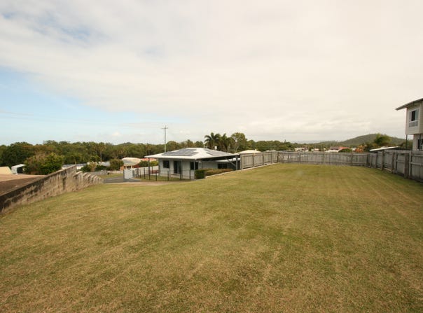 45 Hackett Court, Campwin Beach, Qld 4737