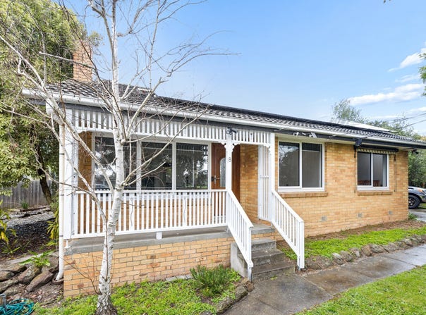 8 Lehmann Crescent, Frankston North, Vic 3200