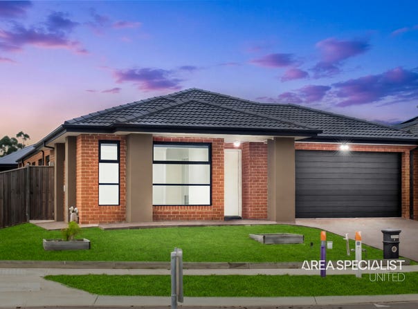 8 Majorca Drive, Clyde North, Vic 3978