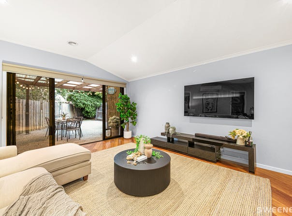 16 Hatherley Grove, Altona North, Vic 3025